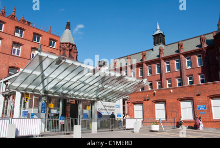 Birmingham Children`s Hospital, West Midlands, England, UK Stock Photo